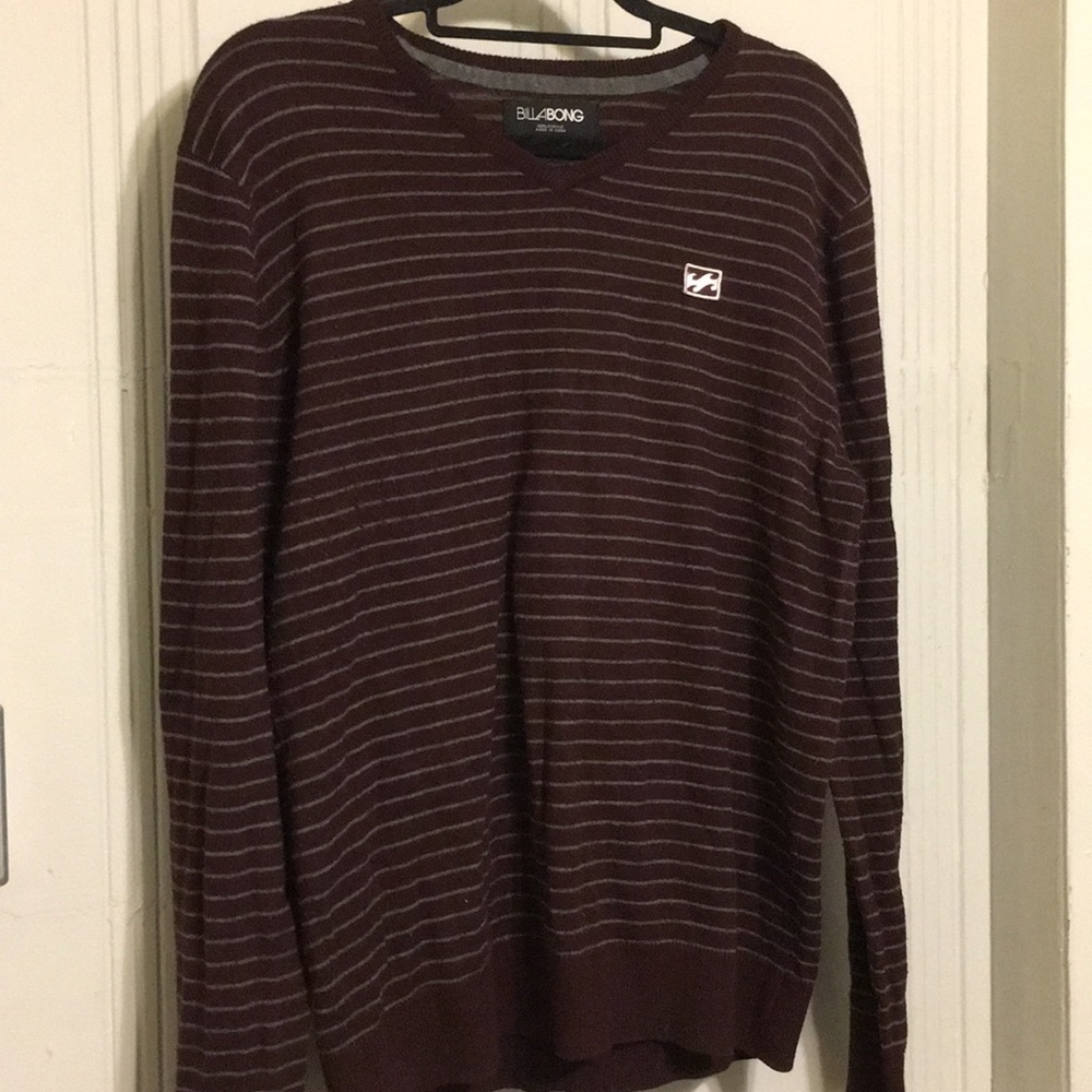 Men’s Billabong V neck sweater